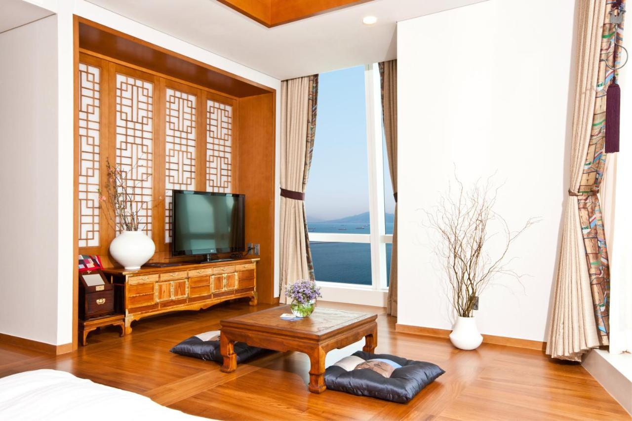 Hotel Sono Calm Yeosu Exterior foto